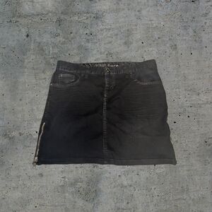 Denim Guess Skirt